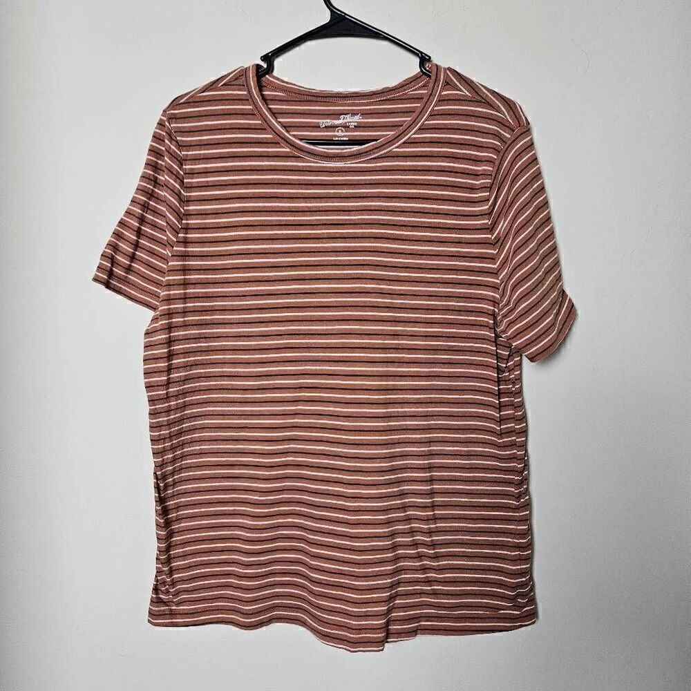 Universal Thread Striped T-shirt